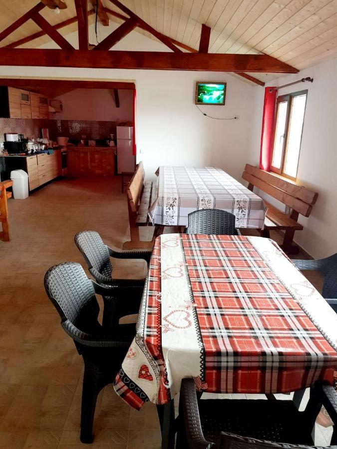 Vila Karina Apartment Carta  Ngoại thất bức ảnh